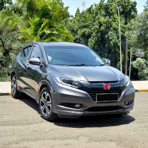Focus Motor Group HondaHrv18PrestigeSunroofFaceliftTVFloating